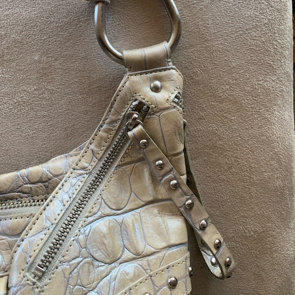 Kenneth Cole Shoulder Bag - Picture 6 of 8